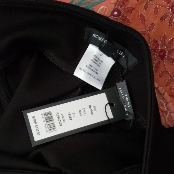 Romeo & Juliet Couture Black Leggings Pants - Picture 4 of 4